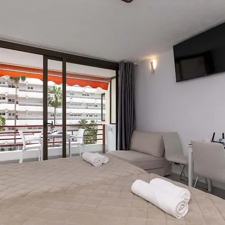 Olympia 3 - Studio Apartment